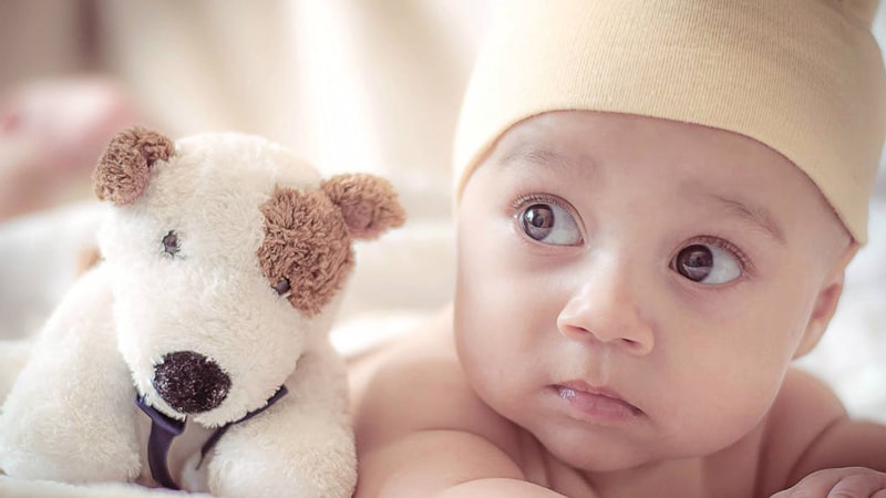 Kumpulan Foto Anak Lucu - Bayi dan Boneka